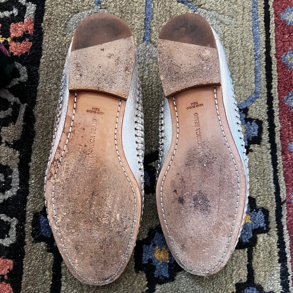 Veronica Beard Women's Penny Woven Metallic Leather Loafer - excellent condition - Picture 5 of 5